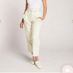 Eggie Suburban cream high waisted Jeans Size Small